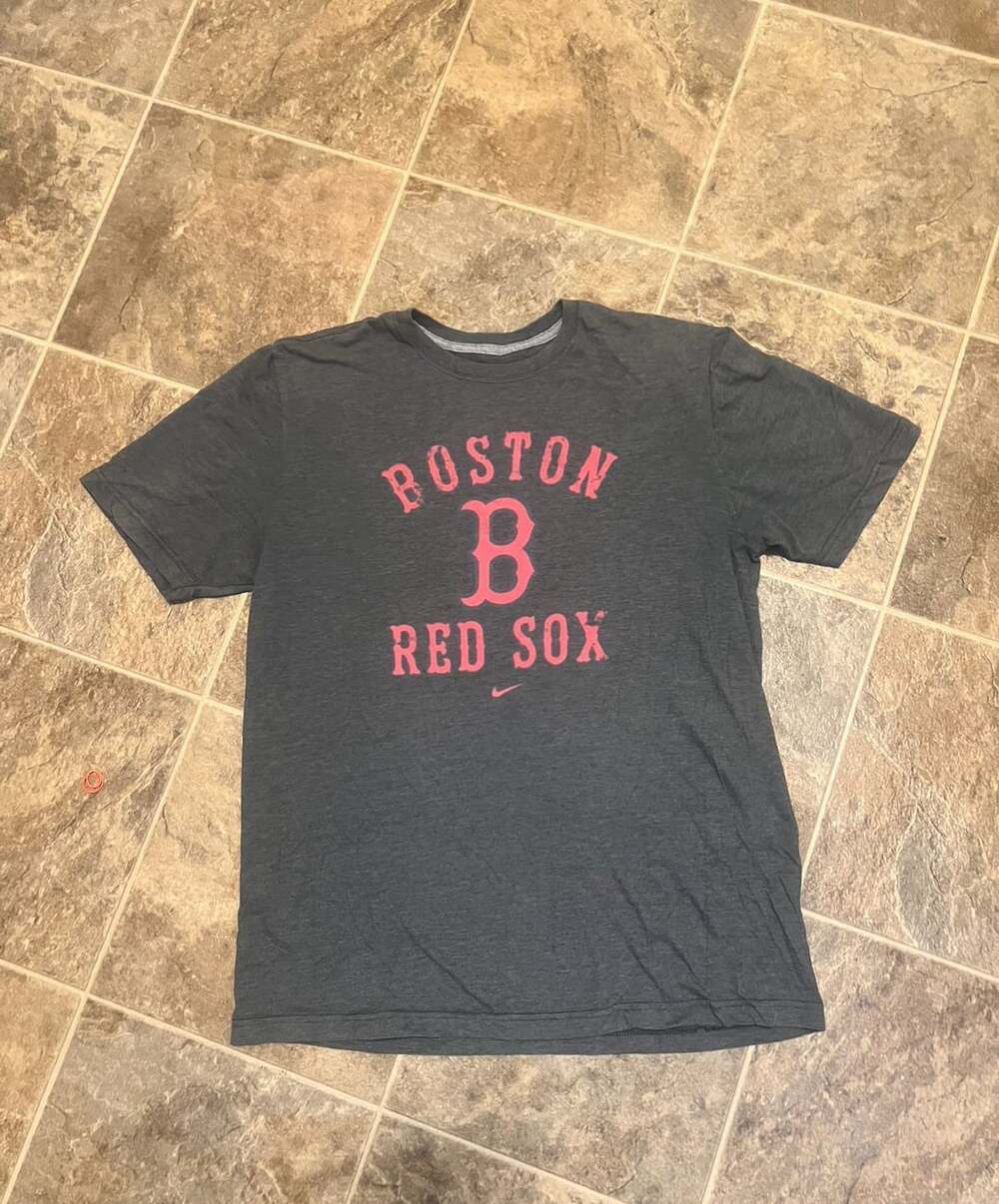Nike Boston Red Sox MLB Gray Graphic T-Shirt XL